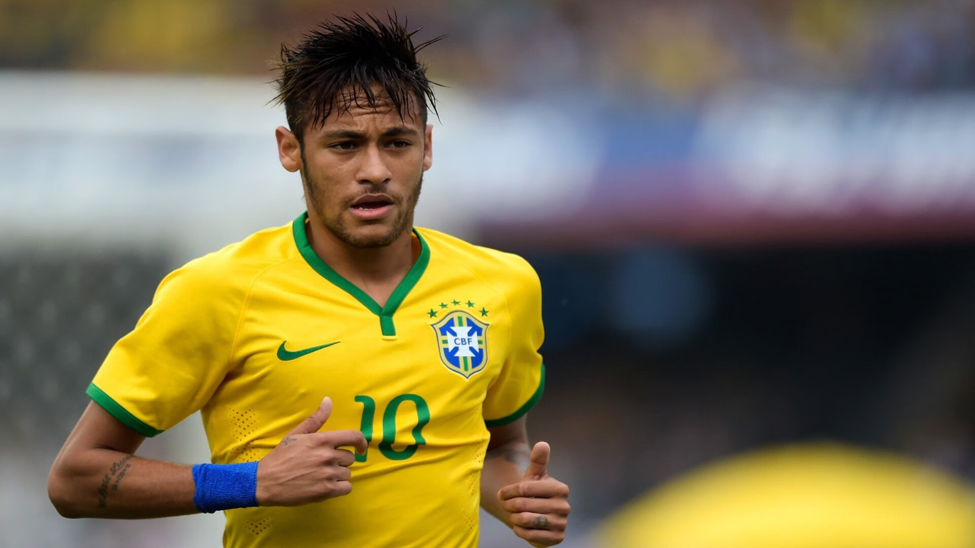 足球历史最贵转会盘点,球星最贵的转会费